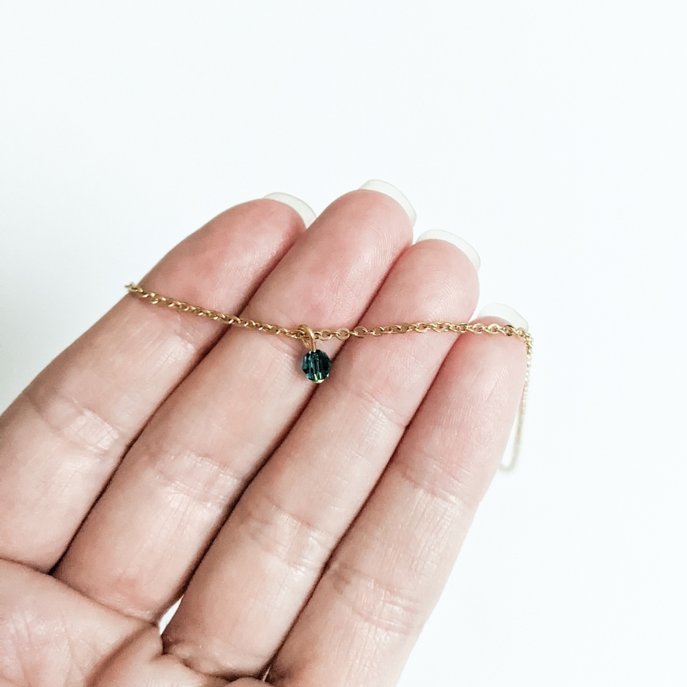 Emerald May Birthstone Gold-plated Choker Necklace - Picture 4 of 8